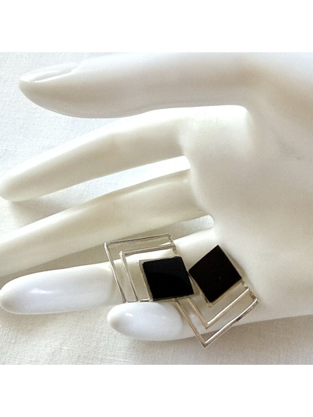 Vintage 925 Sterling Silver Black Agate Geometric 1” Post Earrings Modernist - Picture 3 of 7